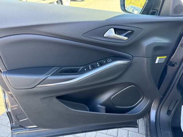 Opel Grandland (X) ()