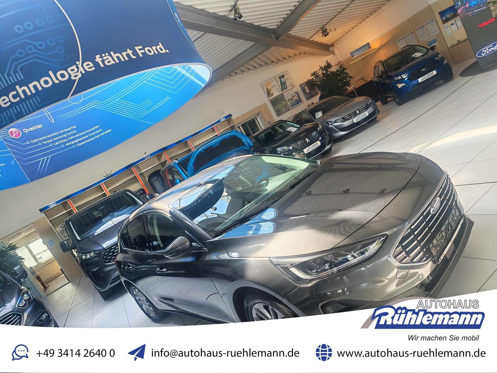 Ford Focus TiTANiUM LED SYNC4 WiNTERPAKET PP-v/h LM/8