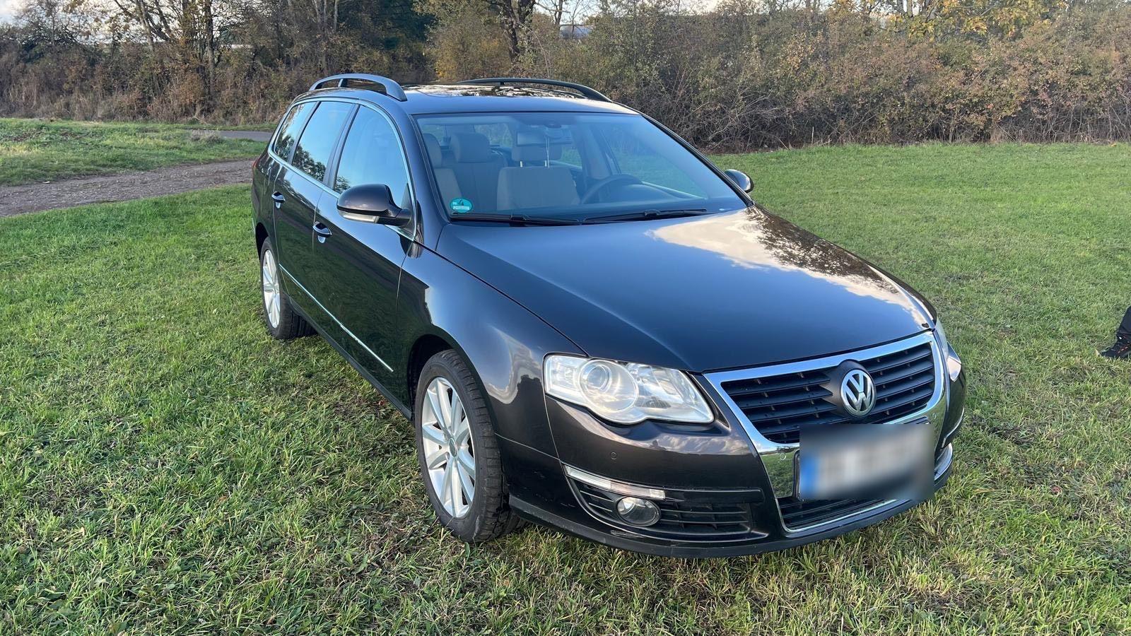 Volkswagen Passat 2006 — rear view