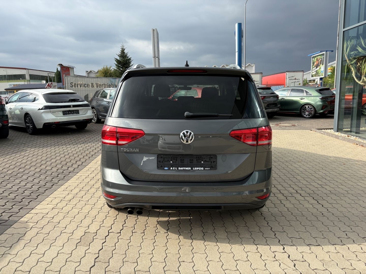 Fahrzeugabbildung Volkswagen Touran 1.6 TDI Comfortline BMT Start-Stopp