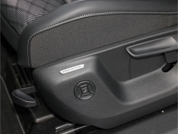 Volkswagen Tiguan R-Line 1.5 eTSI DSG Navi Kamera