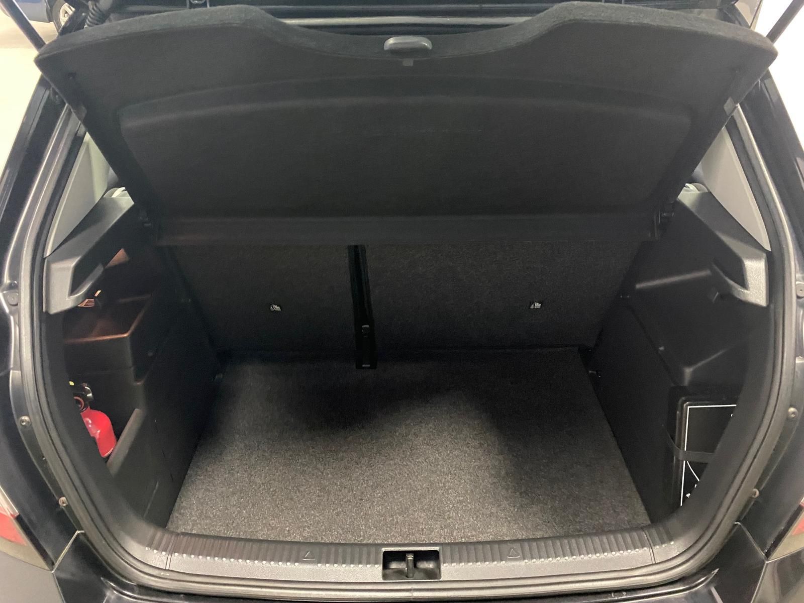 Fahrzeugabbildung SKODA Fabia 1.0 MPI Cool Edition Metallic+KLIMA+HU NEU
