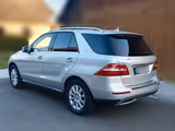 Mercedes-Benz ML 350 CDI, 4MATIC, 1.Hand  - silberne Mercedes-Benz ML-Klasse