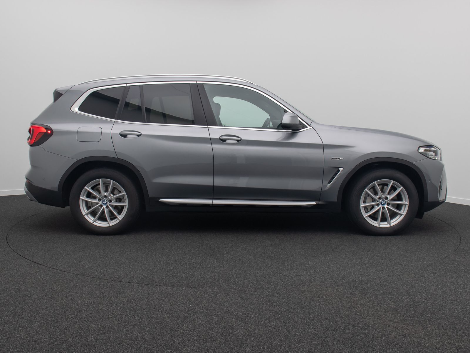 Fahrzeugabbildung BMW X3 xD30e Alarm DAB HiFi Kamera Sportsitz Panoram
