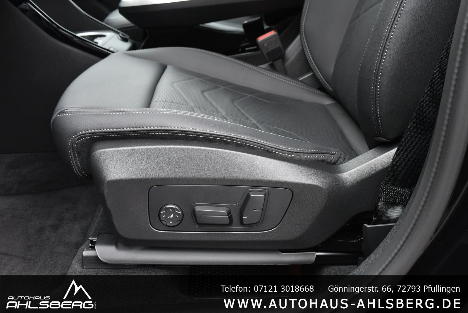 BMW X1 X-LINE/SHADOW /ACC/HUD/H-K/360°/LEDER/AHK foto 16