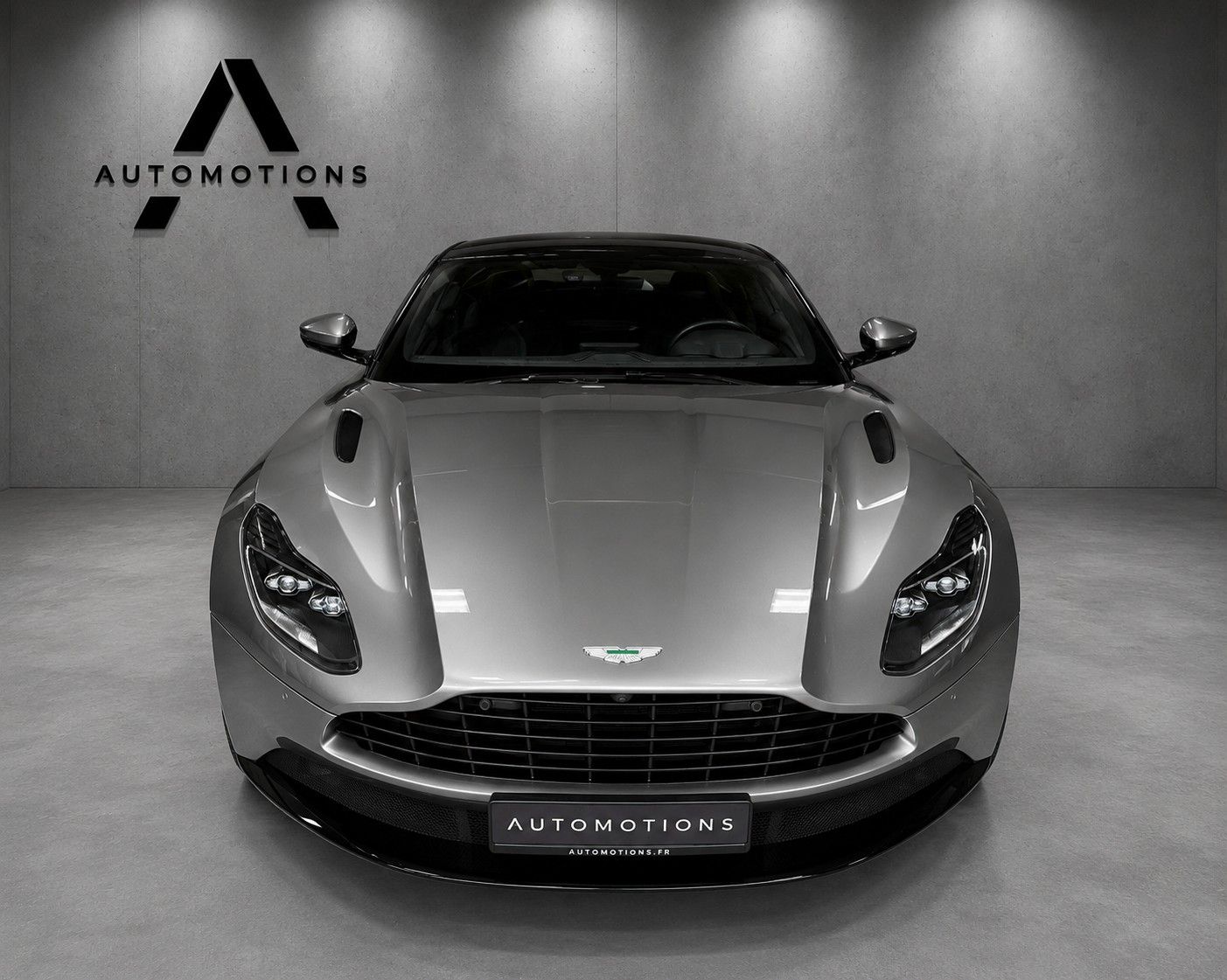 ASTON MARTIN DB11