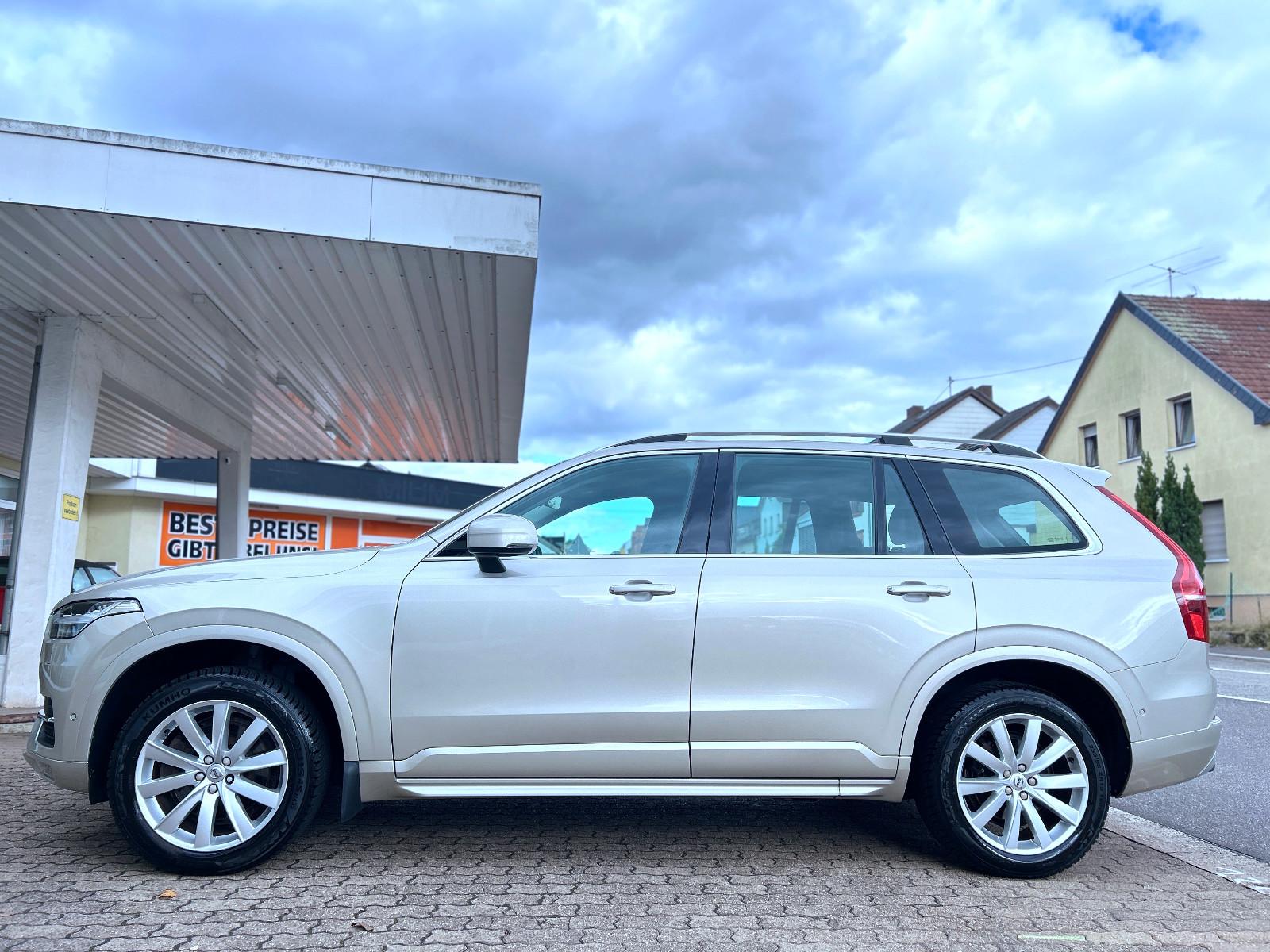 Volvo XC90 T6. 2,0 Ltr. Aut AWD Navi LED Leder Tüv NEU