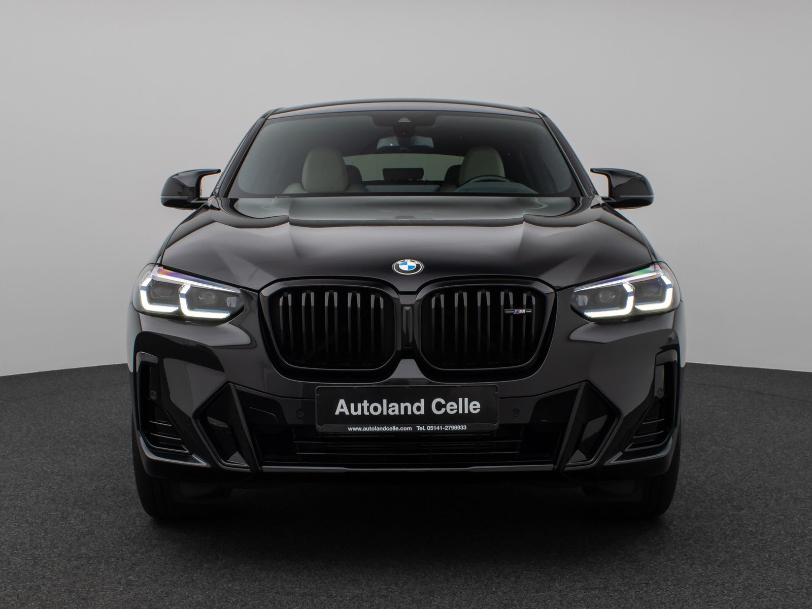Fahrzeugabbildung BMW X4 M40i Kamera Laser HUD DAB HiFi Komfort 20Zoll