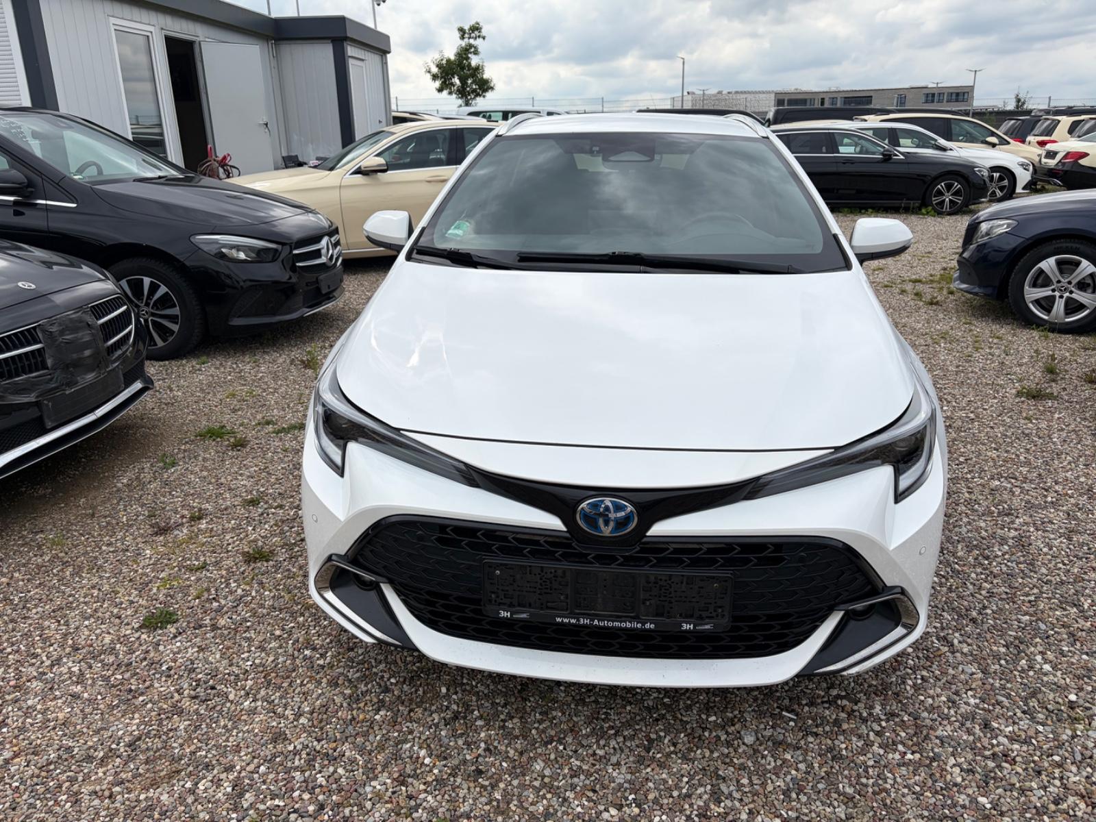 Toyota Corolla 1,8 Hybrid Team Deutschl  (Uber,Taxi)