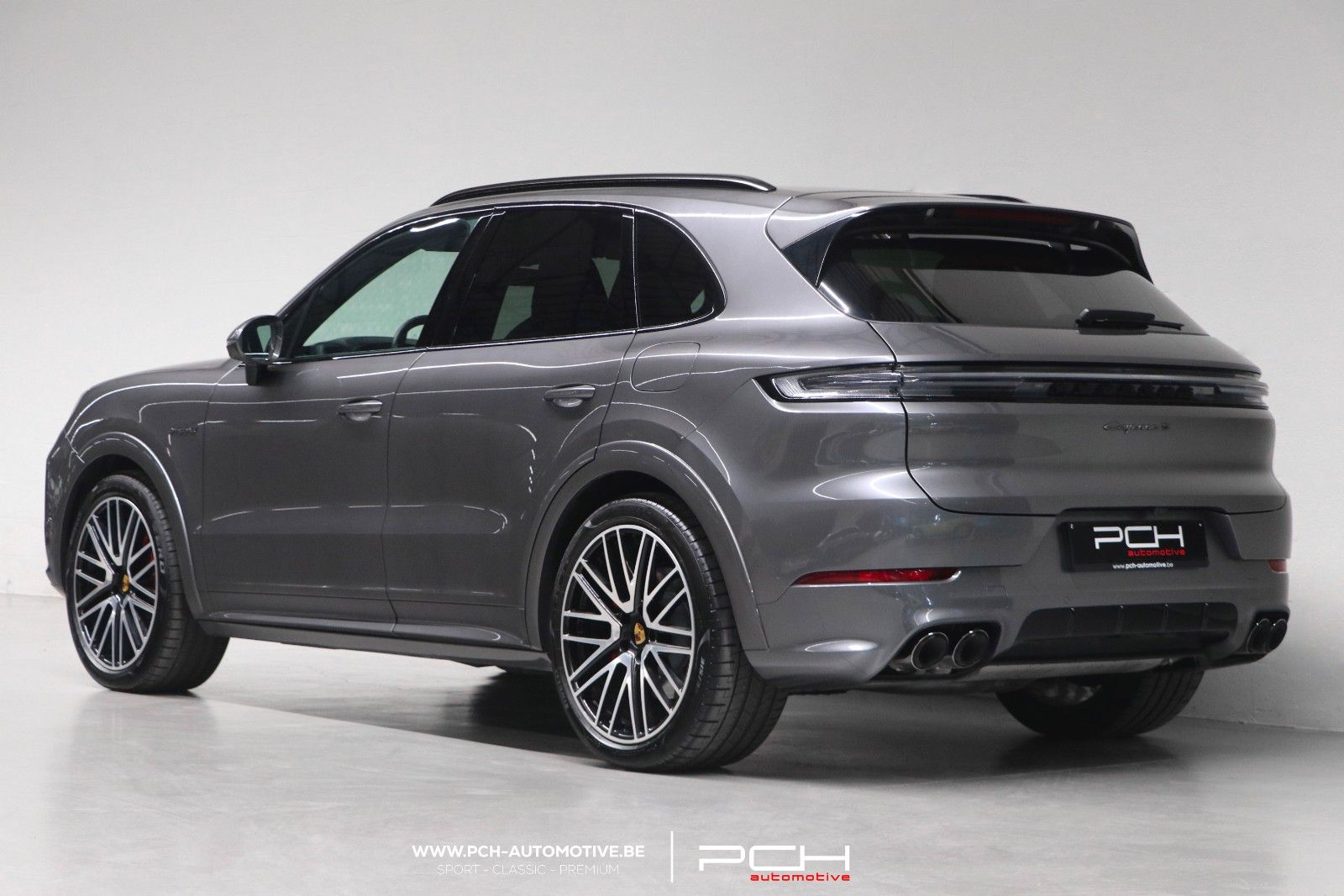 Porsche Cayenne S 3.0 Turbo E-Hybrid 519hp- Sport Design imagem 3
