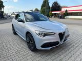Alfa Romeo Stelvio 2.0 Turbo Veloce Q4*2.Hd*Unfall* - Alfa Romeo in Köln