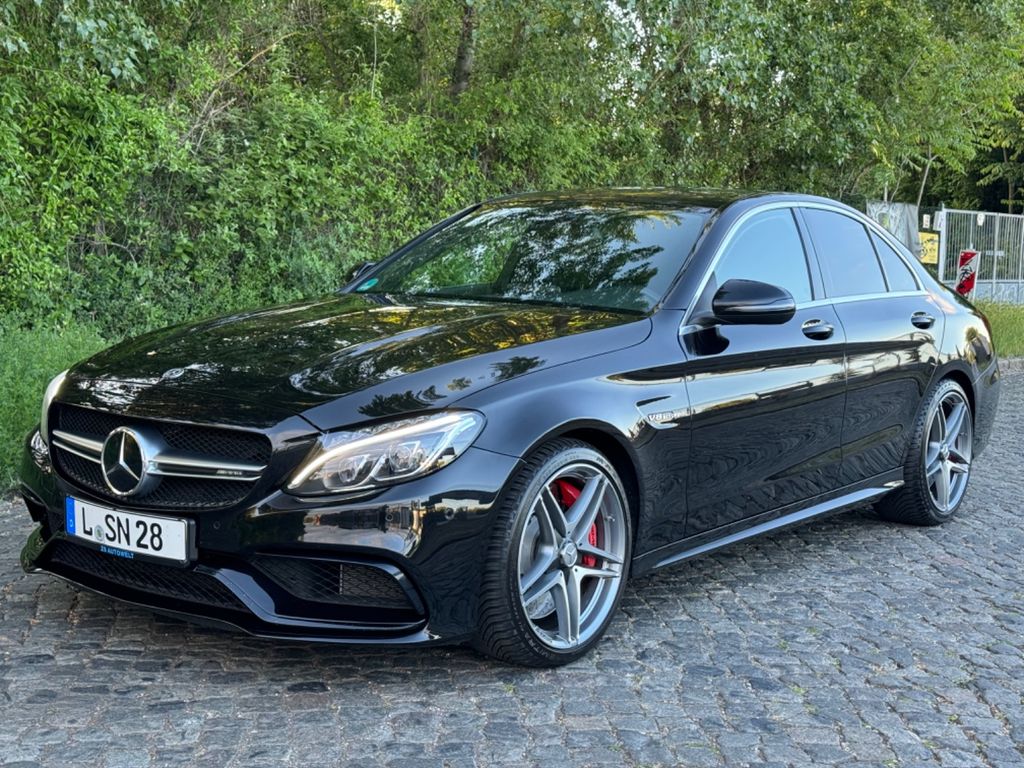 Image of Mercedes-Benz C 63 AMG