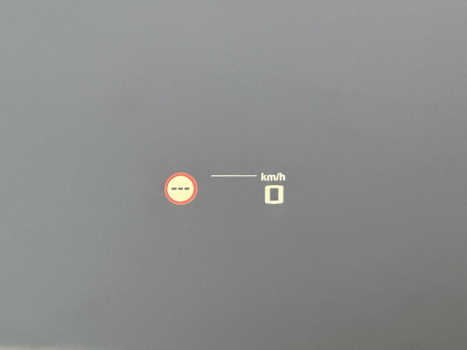 Fahrzeugabbildung BMW X6 M Competition NAV+LASER+AHK+PANO+360°+21/22ZO