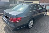 Mercedes-Benz E 350 BlueTEC 4MATIC AVANTGARDE AVANTGARDE - Mercedes-Benz E 350: Avantgarde