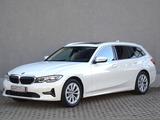 BMW 318 d A Touring Advantage/LED/Business/Panorama - BMW 318 in Chemnitz