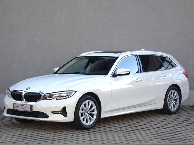 BMW 318 d A Touring Advantage/LED/Business/Panorama