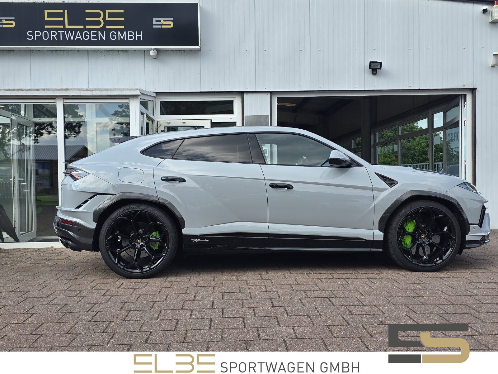 Lamborghini Urus PERFORMANTE FULL CARBON Akrapovic B&O foto 5