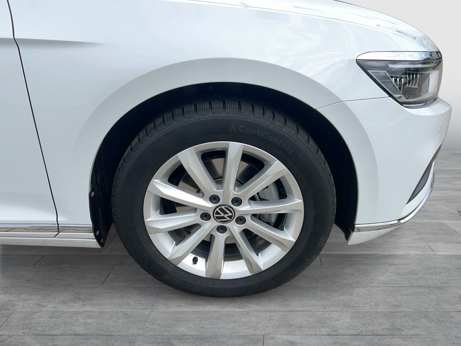 Fahrzeugabbildung Volkswagen Passat Variant TSI Elegance Matrix Navi ACC RFK