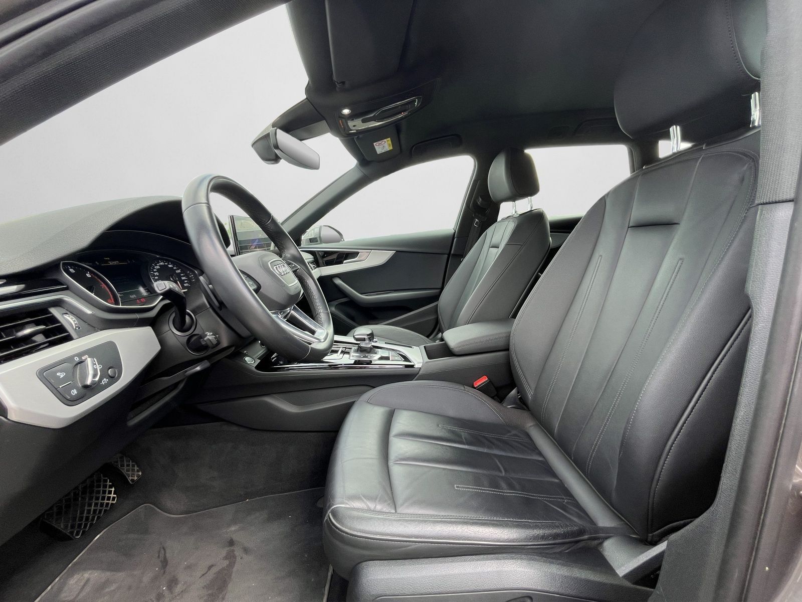 Audi A4 - Bild 13
