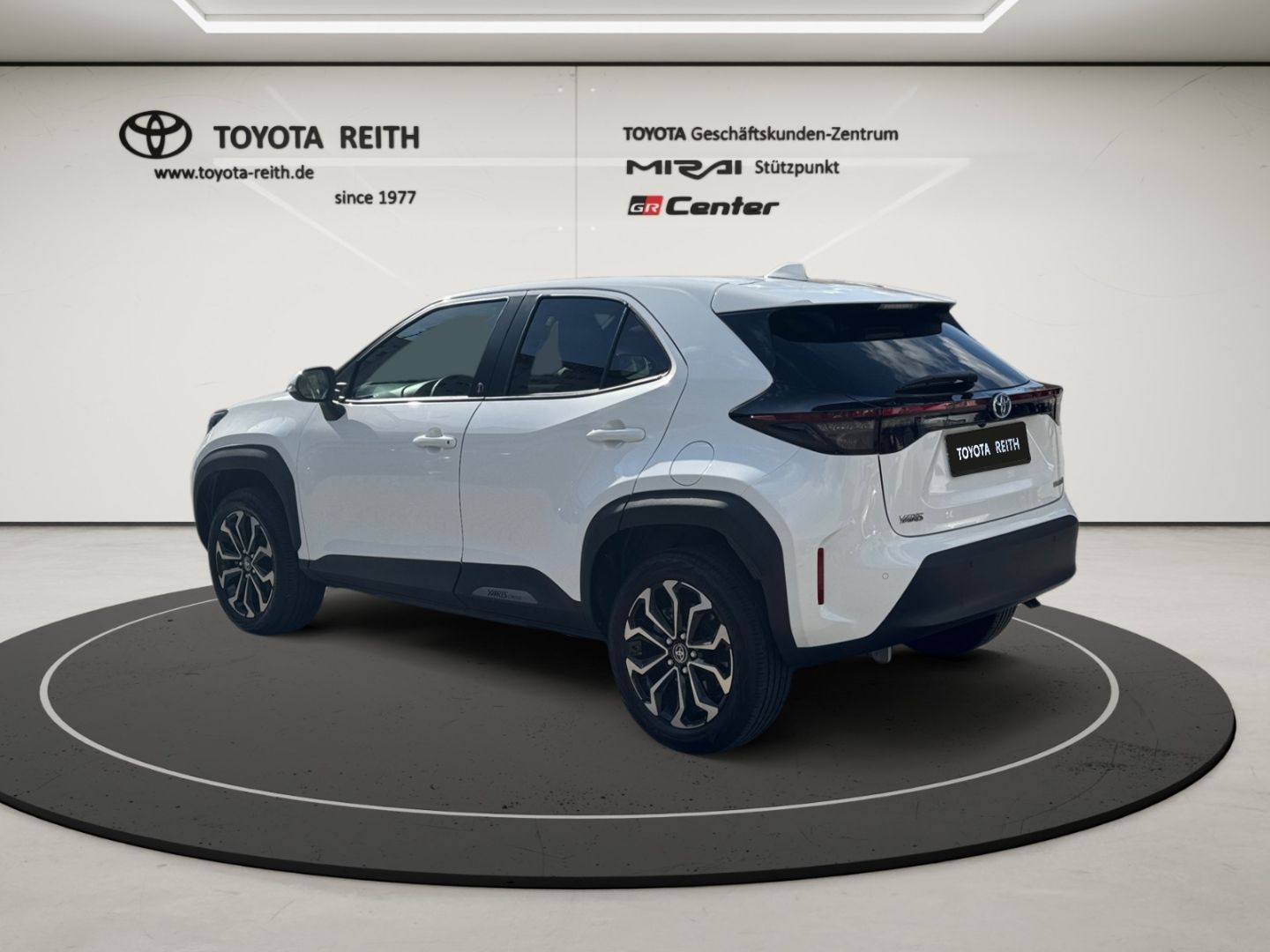 Toyota Yaris Cross Hybrid FWD Team Deutschland Navi 360 imagem 3