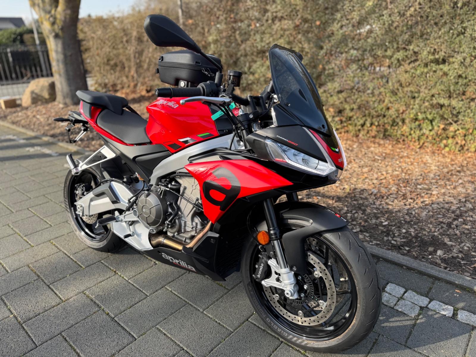 Aprilia Tuono 660 + Touringpaket Gratis dazu!