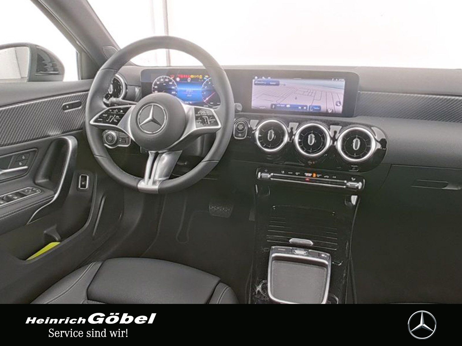 Fahrzeugabbildung Mercedes-Benz A180 Lim. PROGRESSIVE+KAMERA+LED+NAVI+LENKRADHZ