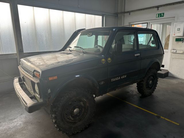 Lada Niva 1.7