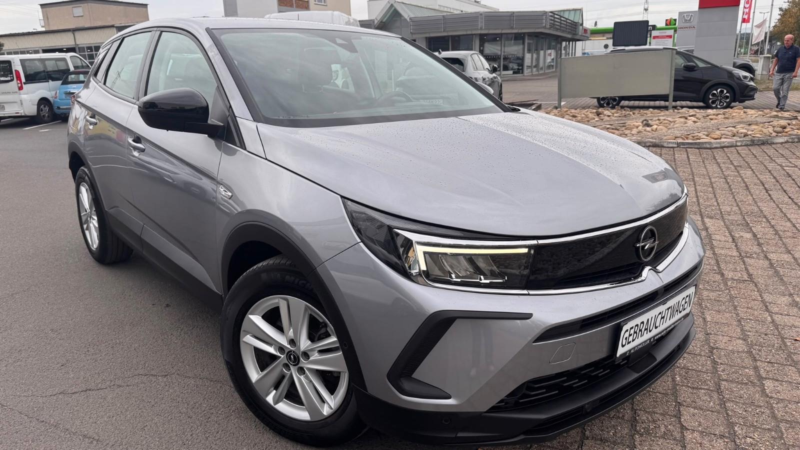Opel Grandland 1.2(130PS) RFK, PDC, SHZ,LHZ