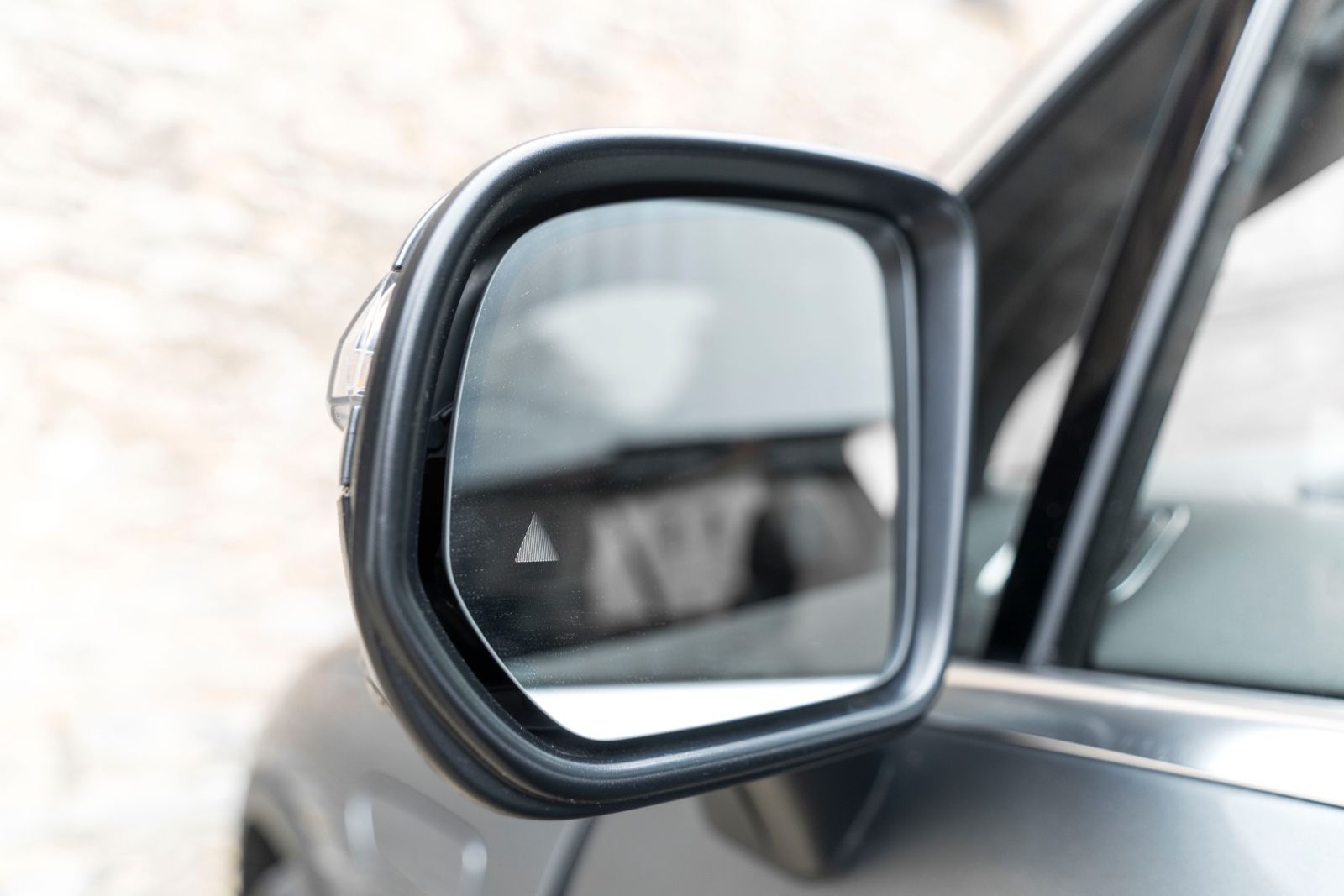 Fahrzeugabbildung Mercedes-Benz EQE 350 4Matic BURMESTER PANO MASSAGE 360° ACC