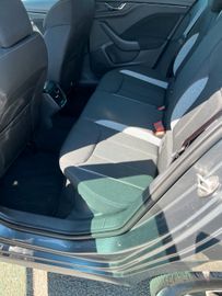 Skoda Kamiq Tour 1,5 TSI AHZV NAVI LED PDC Kamera
