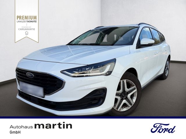 Ford Focus 1.0 EcoBoost Cool&Connect AHK LED FACEL.