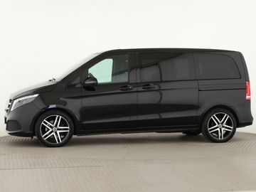 Mercedes V 220 - 7
