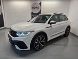 Volkswagen Tiguan R 2.0 TSI 4Motion + H&K/ACC/AHK/Pano/AKRA - Volkswagen Tiguan mit Benzin-Antrieb: Geländewagen, Automatik, 2.0