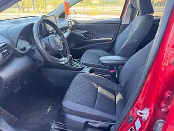 Toyota Yaris - 10