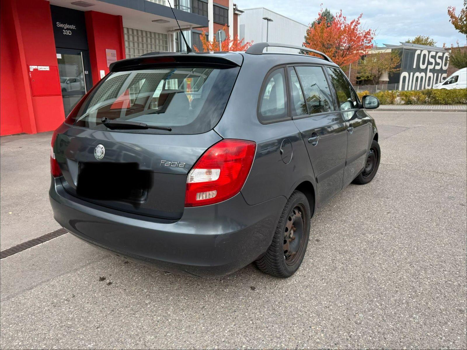 Skoda Fabia 2008 — photo 5