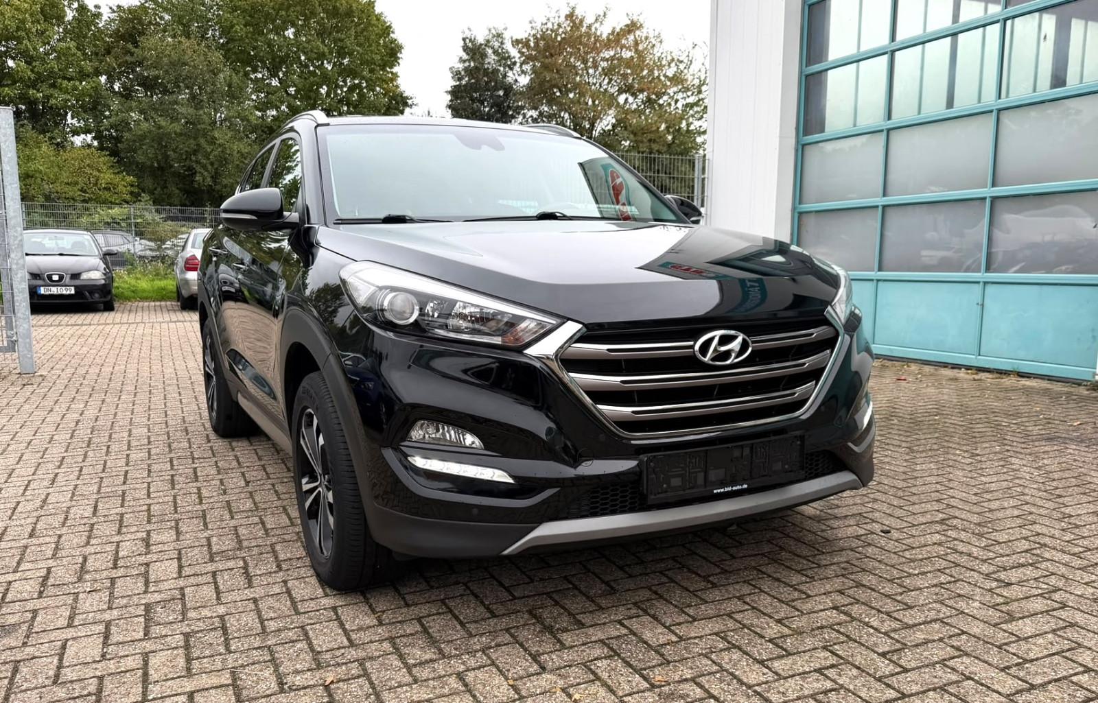 Hyundai TUCSONTucson NAVI LED R.CAM KAUTO PDC SHZ TMAT PRIVACY
