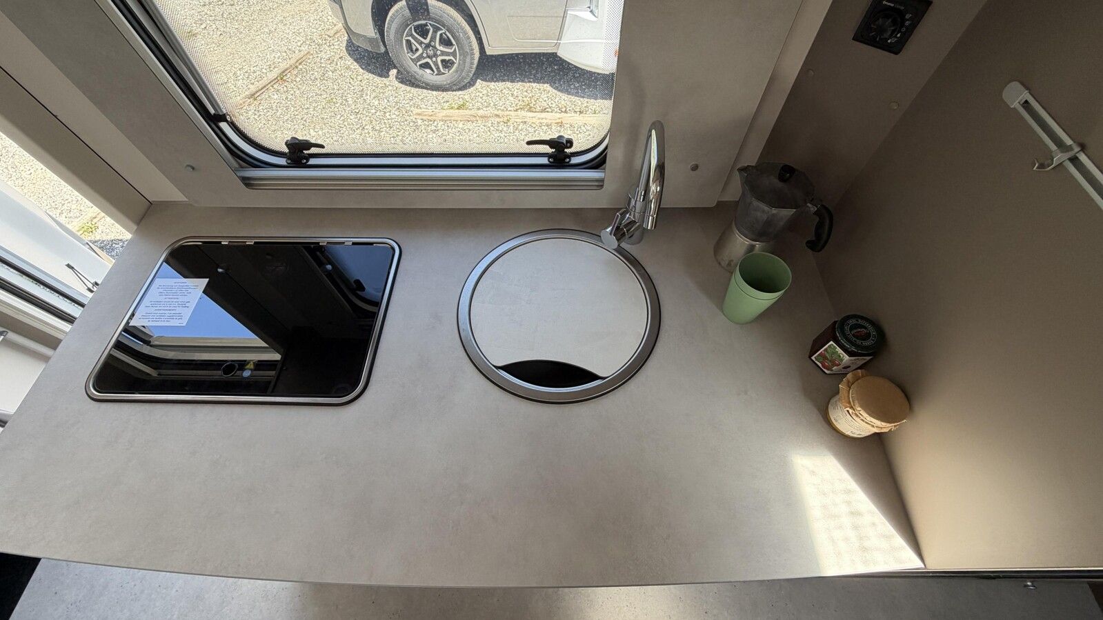 Fahrzeugabbildung Carado pro A 464 Citroen