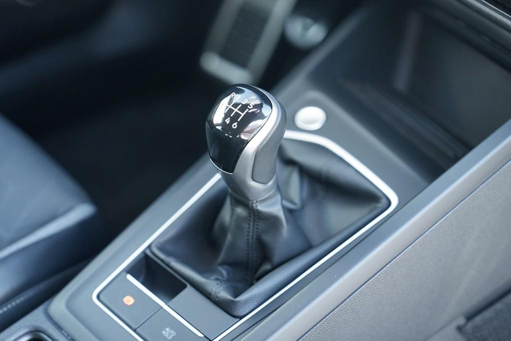 Volkswagen Golf VIII 1.5 TSI GOAL /LED/Navi/AHK/ACC/RFK, миниатюра 9