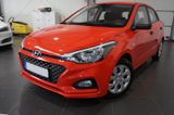 Hyundai i20 1.2 Pure **5-Türig*USB*el.Fenster*gepflegt** - Hyundai i20: Rot