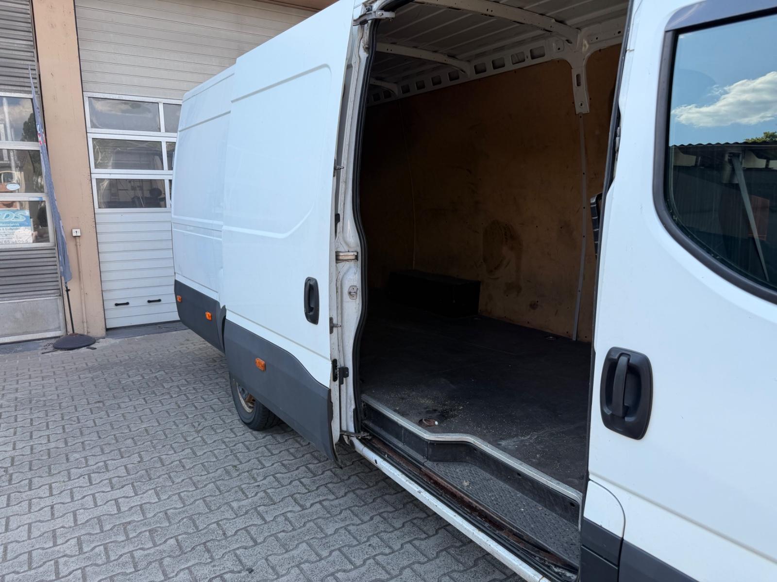 Iveco ANDERE L5H2 Automatik Klima PDC