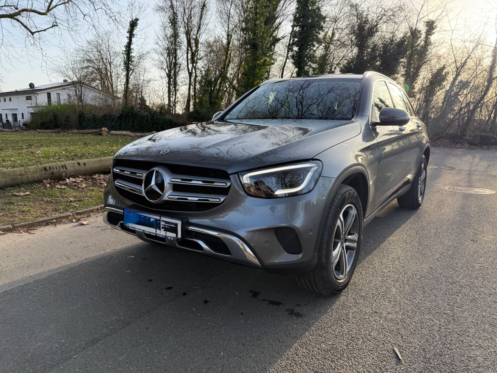 MERCEDES-BENZ GLC 220 d 4MATIC Autom. Distronic, AHK, Multibea