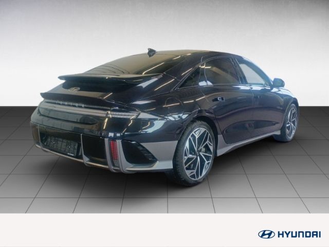 Fahrzeugabbildung Hyundai IONIQ 6 77,4kWh TECHNIQ-Paket inkl. Park-Paket S