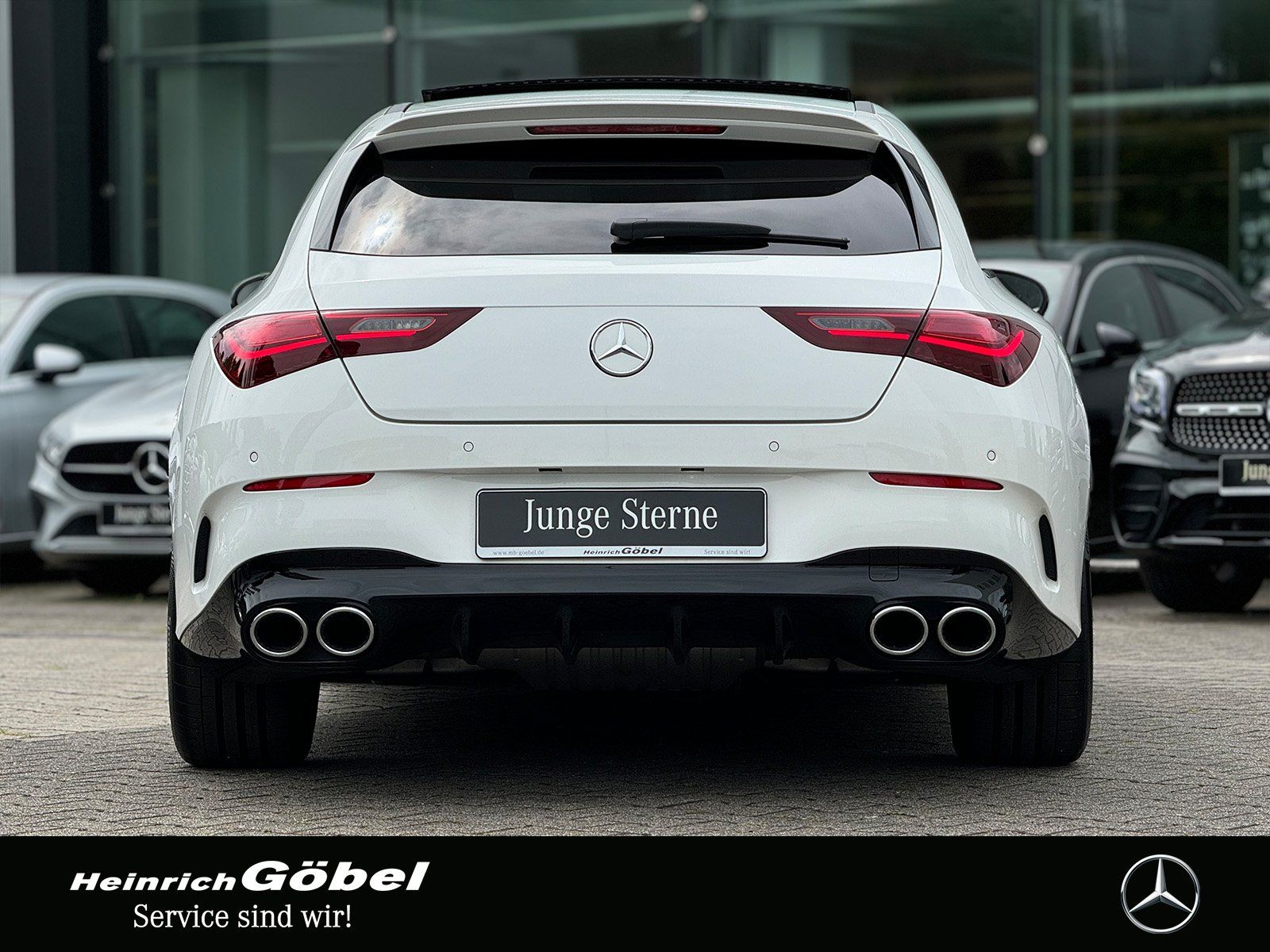 Fahrzeugabbildung Mercedes-Benz CLA 45 S SB MODELLPFLEGE*BURMESTER*PANO*MEMORY*