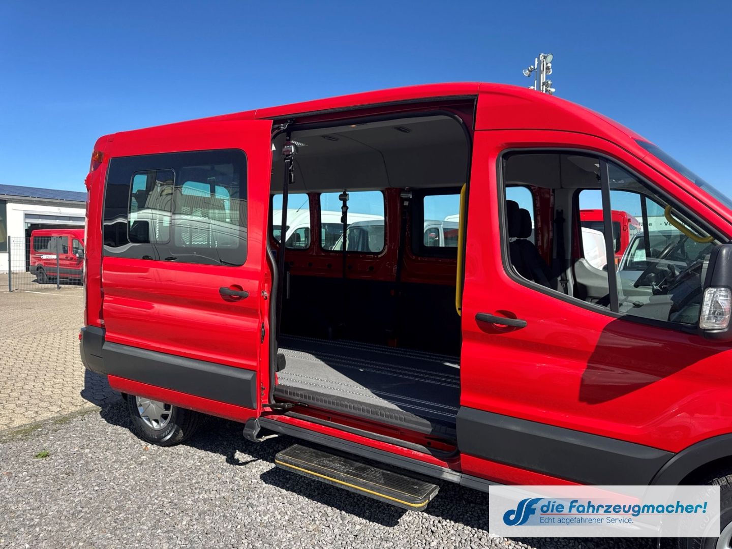 Fahrzeugabbildung Ford Transit Kombi 350 L3 Trend 2.2 TDCi DPF *7155 *K