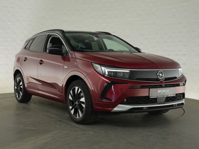 Grandland ELEGANCE AT+ANHÄNGERKUPPLUNG+LED MATRI