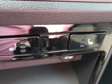 KGM Korando Essential  °Navi°RFK°SHZ°ALU°Tempomat°