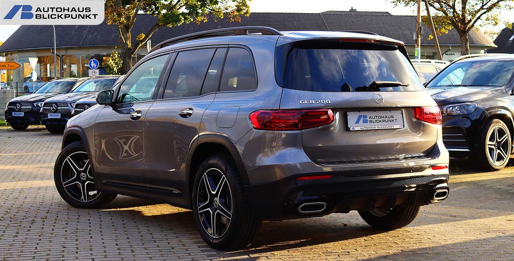 Mercedes-Benz GLB 200