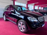 Mercedes-Benz ML 350CDI 4Matic Sportpaket Comand Airmatic 20" - Mercedes-Benz Ml