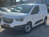 Opel Combo 1.2 TÜV NEU*2 Hand*Automatik*35TKM*USB - Opel Combo mit Benzin-Antrieb: Navigationssystem
