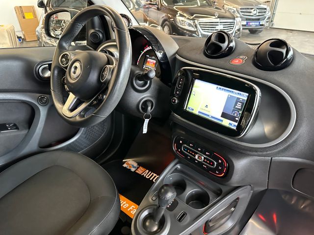 Smart ForTwo coupe *Passion*2. Hand*Klima*Kamera*Pano